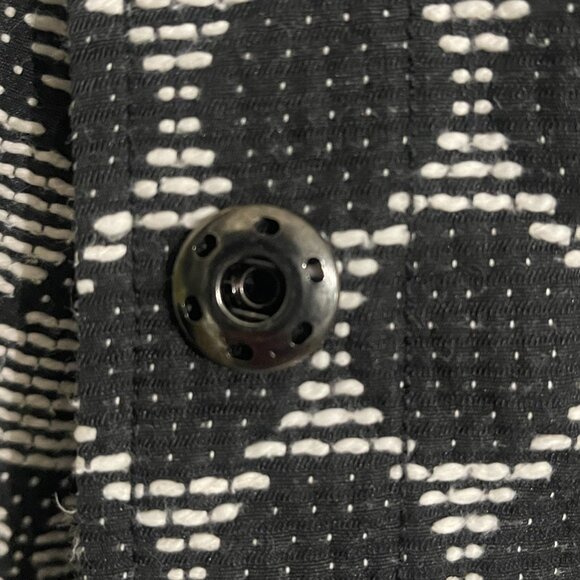 CHICO'S Black &White Circle Polka Dot Print Jacket Snap-Front Closure Size 1 - Picture 6 of 8